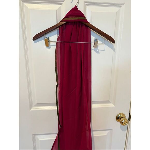 Fuschia Embellished Churidaar - Picture 13 of 15